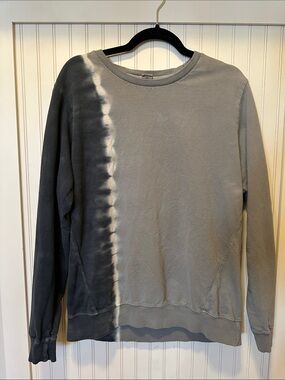 Men's Gray Tie-Dye Crewneck Sweater